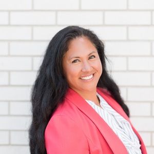 Meet your Posher, Lorena